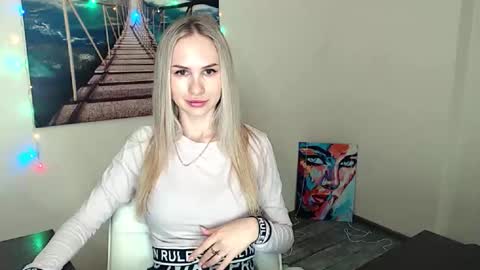 Erika online show from September 18, 11:53 am