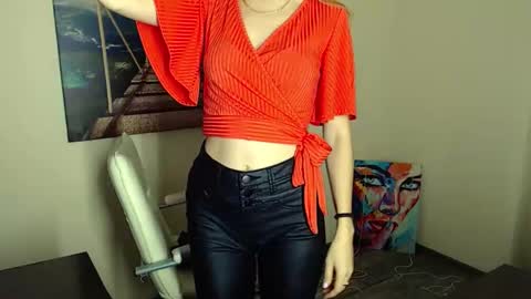 Erika online show from November 5, 1:16 pm