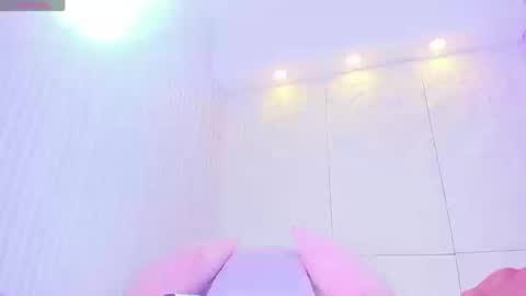 Eri  online show from September 23, 11:25 pm