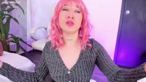 Eri  online show from September 12, 11:01 pm