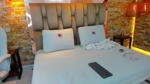  ERIS  online show from October 16, 12:52 pm