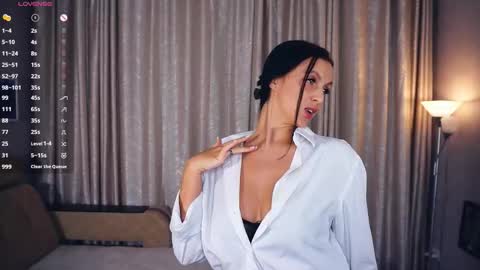 Erline and Monica online show from September 29, 7:30 pm