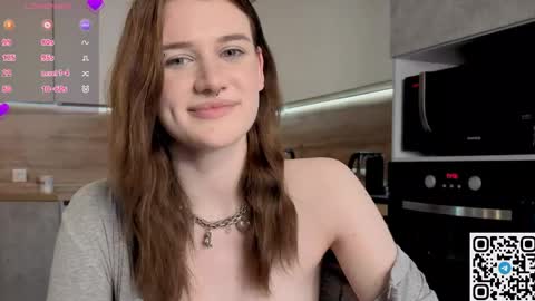 EshleGreen online show from April 1, 1:41 pm