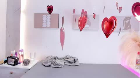 esmeralda online show from February 15, 7:51 am