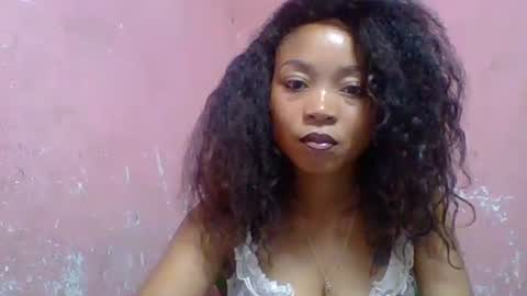 estelah20 online show from November 2, 5:55 am