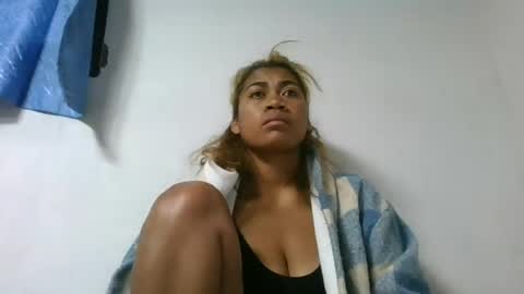 estelah796836 online show from June 20, 2:20 pm