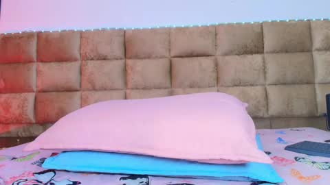 Estrella online show from September 18, 11:53 am