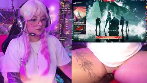 Aura online show from February 15, 8:52 pm