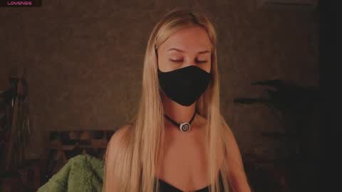 Sophia online show from April 3, 12:08 am