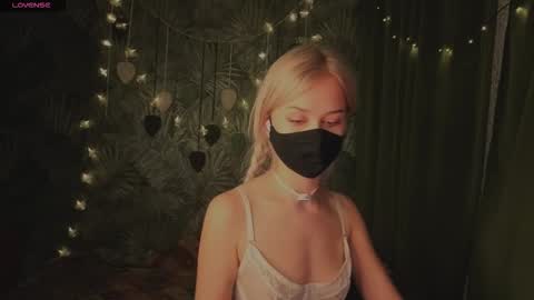 Sophia online show from March 5, 10:16 pm