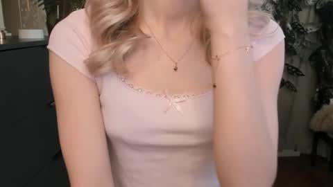 Natalie online show from March 11, 5:44 am