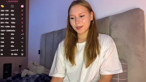 Alice online show from May 31, 2:23 pm