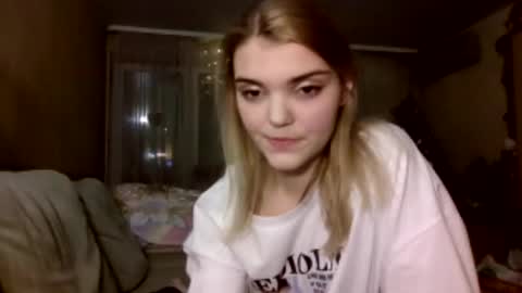 Viola online show from December 22, 7:50 pm