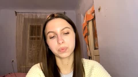 lIlianna online show from February 23, 5:01 pm