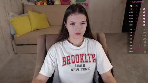 Eva online show from October 12, 2:52 pm