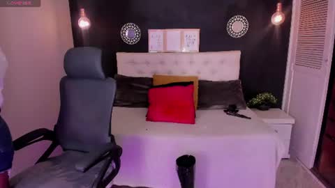 eva_hot_1 online show from June 9, 12:59 pm