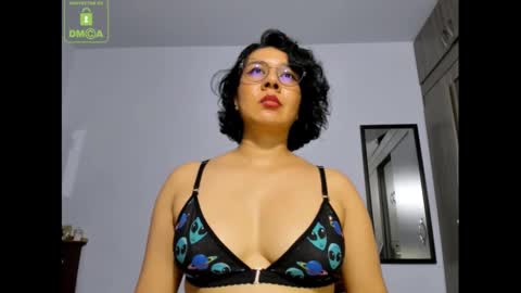 Eva online show from February 8, 10:51 pm