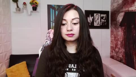 Eva online show from March 4, 3:18 pm