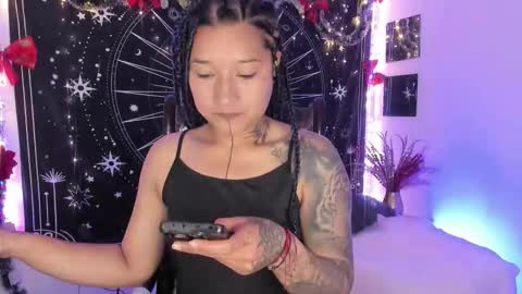 Eva  online show from December 5, 9:32 am