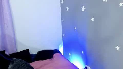 Eva  online show from December 19, 6:01 am