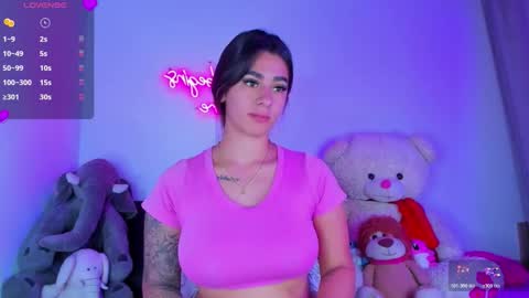 Eva Shinee online show from October 23, 11:16 am