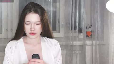 eva varnerr online show from November 30, 4:05 am