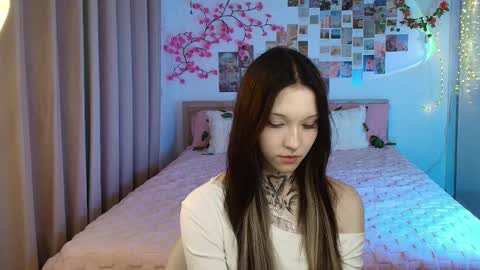 evaasilence online show from March 13, 1:45 pm