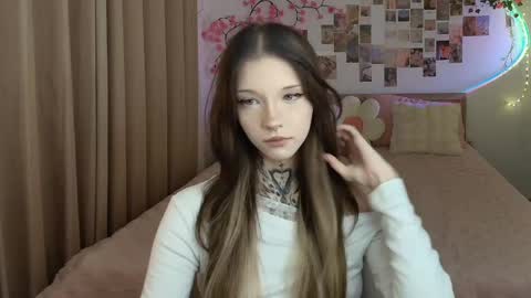 evaasilence online show from April 16, 9:31 am