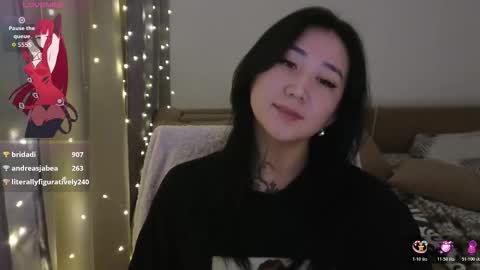 Eva online show from November 7, 8:25 pm