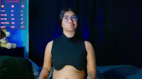 Evah Lee online show from October 17, 4:48 am