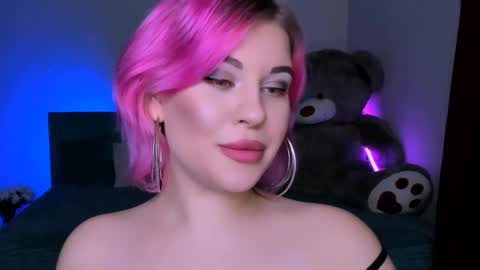 Eva online show from January 3, 9:47 pm