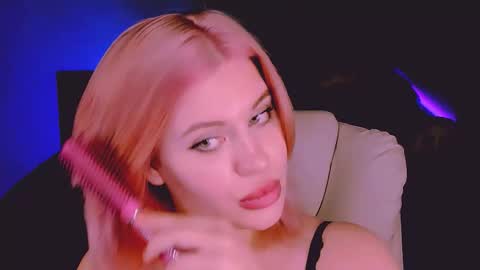 Eva online show from September 20, 6:55 am