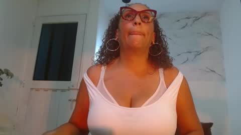 Eva Mills online show from September 15, 8:27 pm