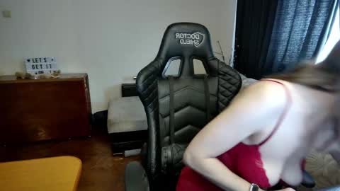 Eva Moon online show from September 29, 9:14 am