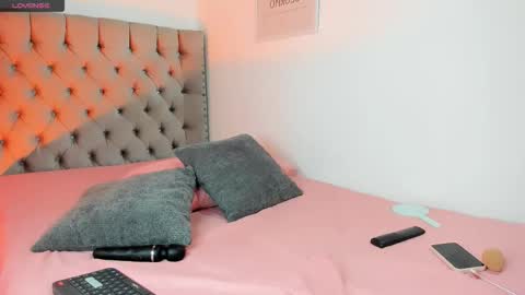 Eva Olimpo online show from January 18, 1:46 am