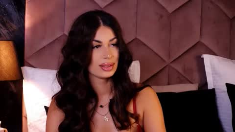 EvaRhea online show from October 8, 3:44 am