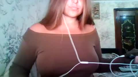 evasapples2026 online show from July 15, 7:29 pm