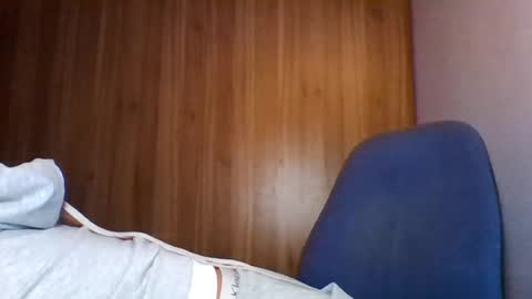 evasapples2026 online show from August 2, 9:29 pm