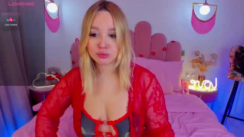 Eva online show from March 1, 1:18 pm