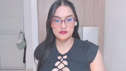 Eve Rox18 online show from June 24, 8:02 am