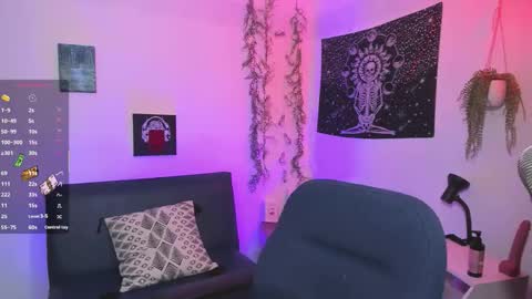 Eve Jane  online show from October 15, 8:55 pm