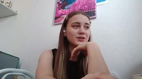 Noor online show from February 25, 9:08 am