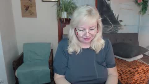 BarbaraBlondy online show from November 8, 11:21 pm