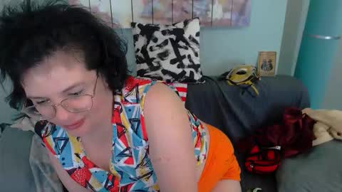 Everly online show from September 12, 10:28 pm