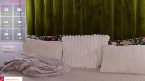 Evie online show from March 22, 2:34 pm