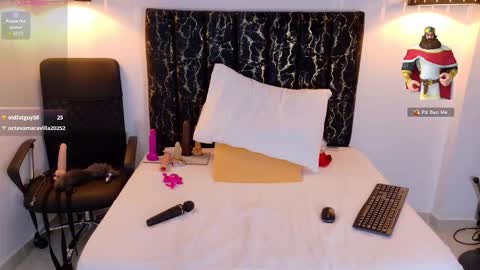 evvaa_moon online show from March 18, 3:39 pm