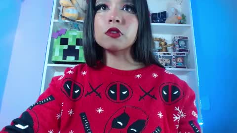 Im Evy online show from December 26, 1:07 am