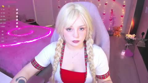  Amy  online show from February 24, 10:02 am