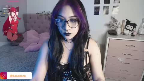  Goddess Exodia    please help me reach 100 thumbs up online show from September 12, 5:19 am