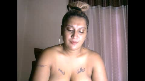 exoticindian37 online show from December 23, 4:17 pm